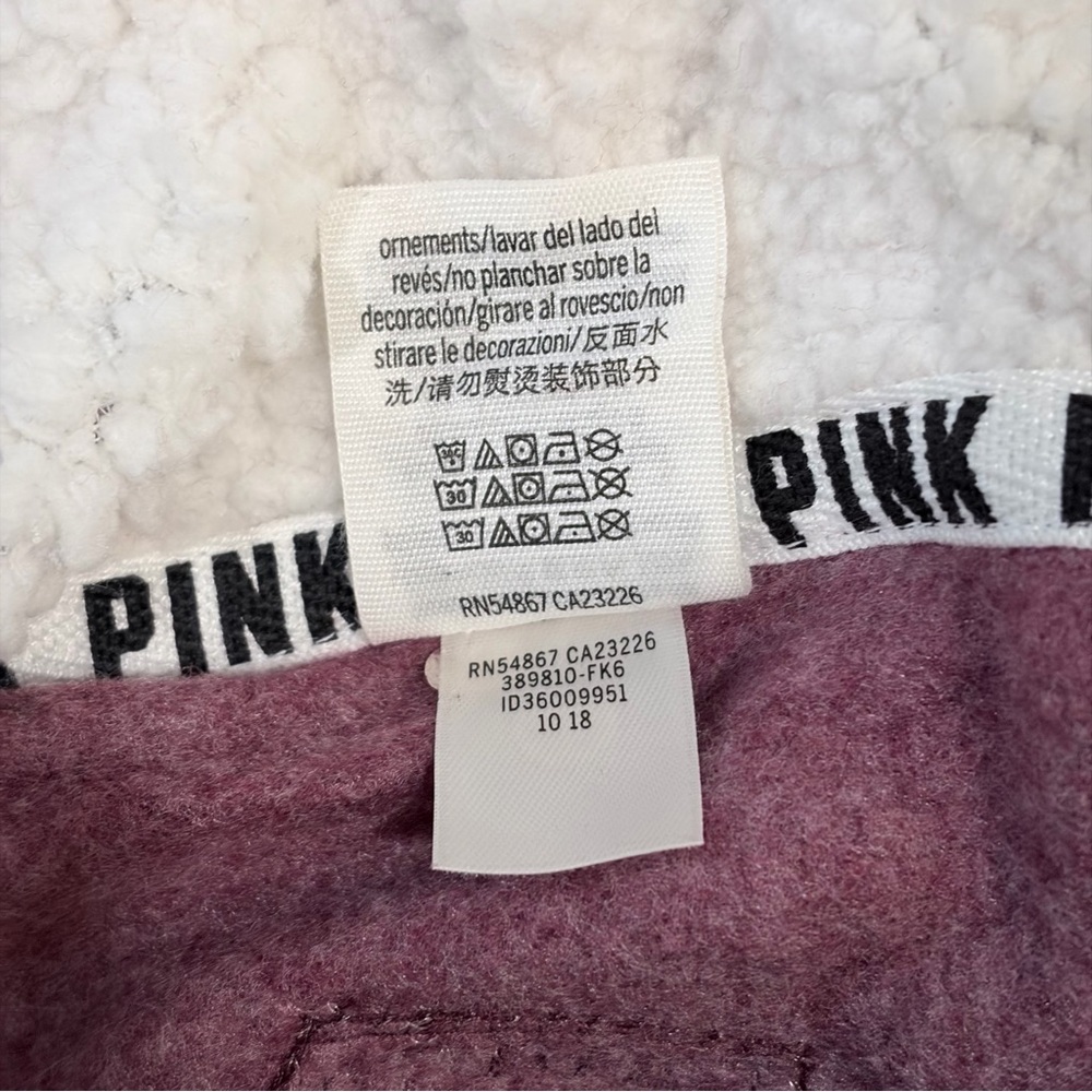 PINK Victoria’s Secret Camo Hoodie Sequin Logo Y2K Mobwife Glam L Sherpa - Picture 9 of 9